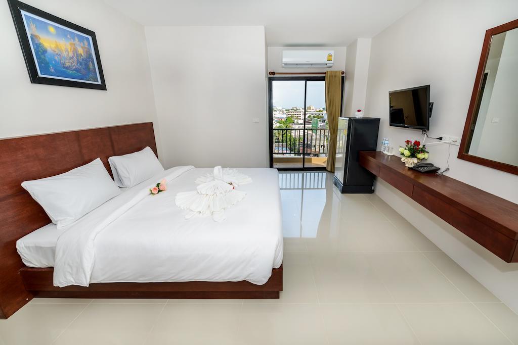 Lejlighedshotel The Topaz Town